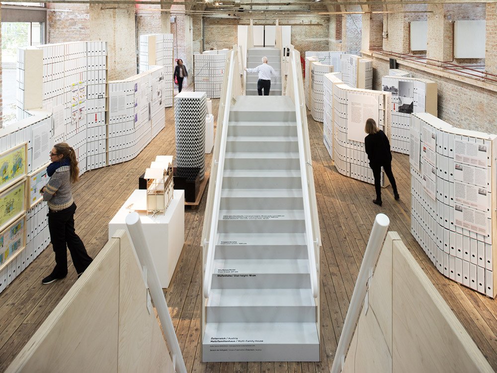 Ausstellungsansicht "Form folgt Paragraph" Architekturzentrum Wien © Lisa Rastl