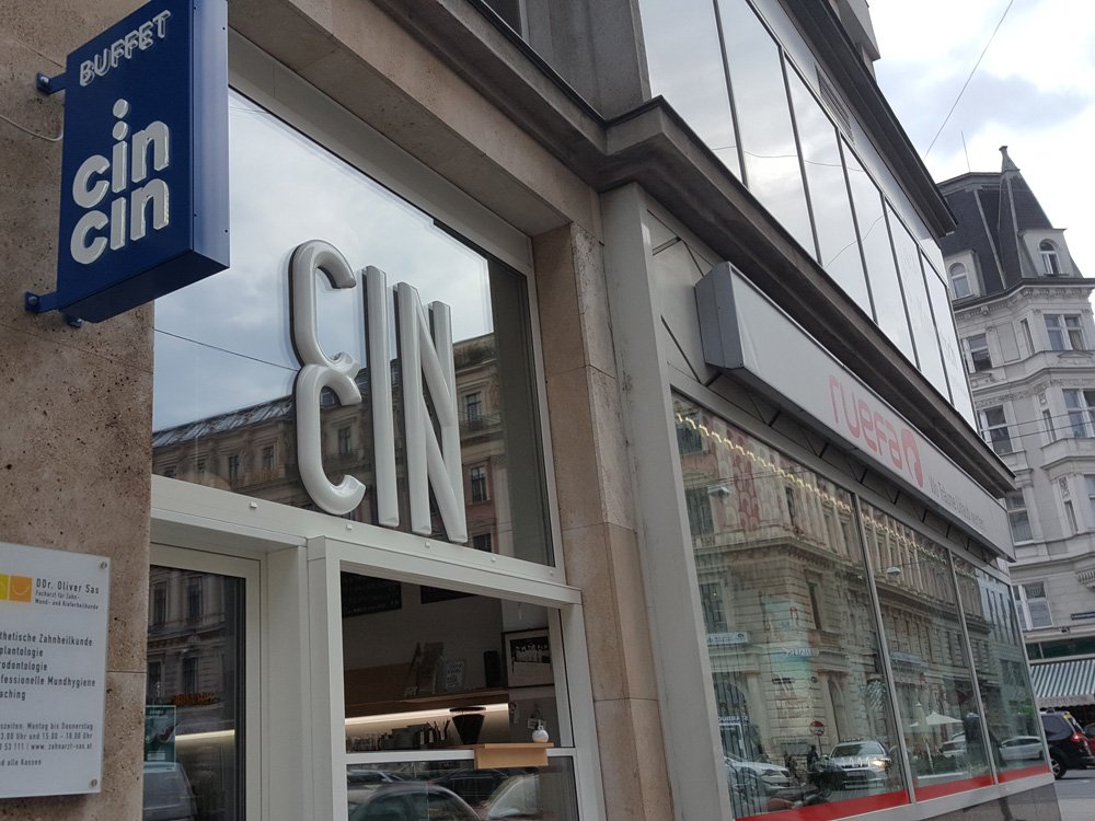 Cin Cin Aussenkennung © Winter Artservice