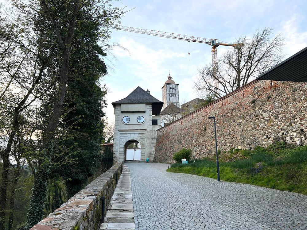 2023 – Schallaburg – Kind sein © Winter Artservice
